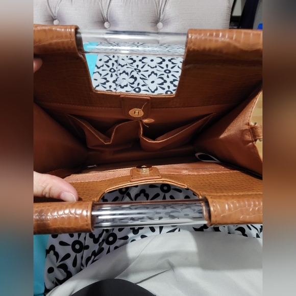 Béis crocodile vegan leather bag - Picture 2 of 6